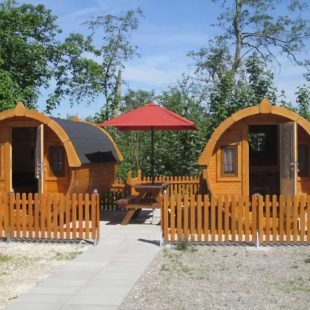 Schlaffass-camping Gutshof Donauried